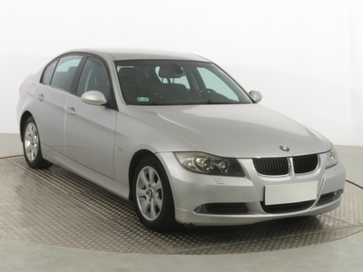 BMW 3 2008 318 i 220980km ABS