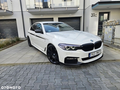 BMW Seria 5 520d xDrive M Sport sport