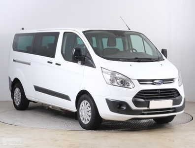 Ford Transit Custom , L2H1, 9 Miejsc