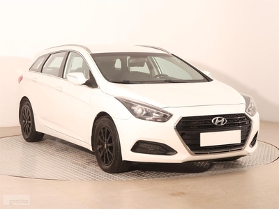 Hyundai i40 , Serwis ASO, Klima