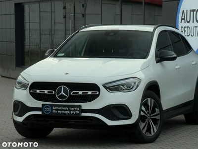 Mercedes-Benz GLA 200 d Style