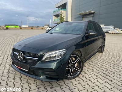 Mercedes-Benz Klasa C 220 d T 9G-TRONIC AMG Line