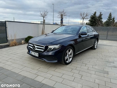 Mercedes-Benz Klasa E 220 d 4-Matic 9G-TRONIC