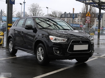 Mitsubishi ASX , Klimatronic, Tempomat, Parktronic, Podgrzewane siedzienia