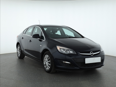 Opel Astra 2018 1.4 T LPG 125763km ABS