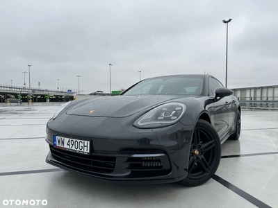 Porsche Panamera 4S