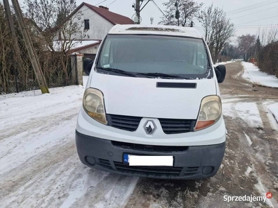 RENAULT trafic vivaro chłodnia izoterma agregat 2 0 dci 115k