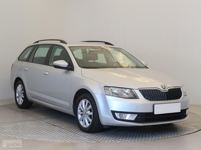 Skoda Octavia III , Serwis ASO, Klima, Tempomat, Podgrzewane siedzienia