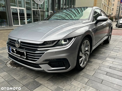 Volkswagen Arteon 2.0 TSI R-Line DSG