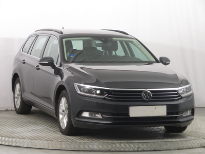 Volkswagen Passat 2015 2.0 TDI 220469km Kombi