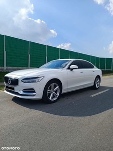 Volvo S90 T5 Momentum