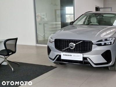 Volvo XC 60 B4 D AWD Plus Dark