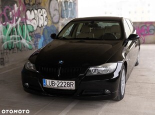 BMW Seria 3 318d