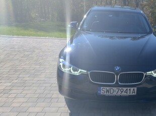 BMW SERIA 3 V (F30/F31/F34) BMW 318d diesel oszczedny