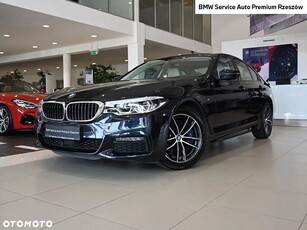 BMW Seria 5 540i xDrive M Sport sport