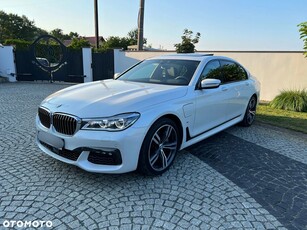 BMW Seria 7 740Le xDrive iPerformance