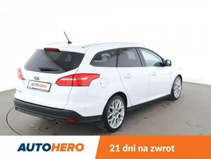 Ford Focus bi-xenon, navi, klima auto, czujniki parkowania, grzane fotele