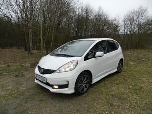 Honda Jazz III najbogatsza-SI pewny przebieg śliczna zarejestrowana