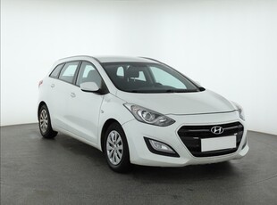 Hyundai i30 II , Klima, Tempomat, Parktronic