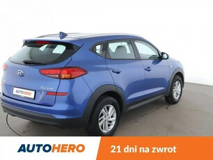 Hyundai Tucson navi kamera grzane fotele tempomat niski przebieg Bluetooth