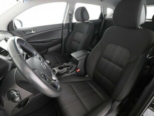 Hyundai Tucson Navi, Klima auto, grzane fotele, multifunckja, bluetooth