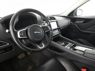 Jaguar F-PACE 20d Automat AWD Portfolio Panorama Tempomat Skóra Bi-Xenon Kamera PDC