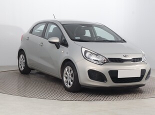 Kia Rio III , Salon Polska, Serwis ASO, Klima, Parktronic