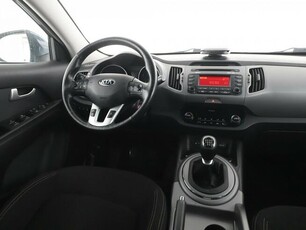 Kia Sportage 4x4 grzane fotele przód/tył, PDC, klima auto