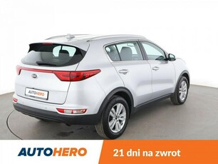 Kia Sportage Grzane fotele przód/tył, Grzana kierownica, PDC, kamera cofania, blth