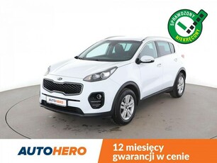 Kia Sportage navi klima auto grzane fotele i kierownica kamera i czujniki parkowani