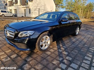 Mercedes-Benz Klasa E 300 d 9G-TRONIC