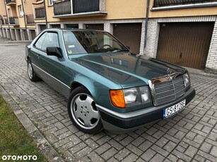 Mercedes-Benz W124 (1984-1993)