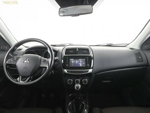 Mitsubishi ASX lift kamera grzane fotele hak Bluetooth