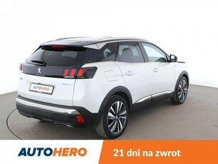 Peugeot 3008 Plug-In 4x4 300KM full LED skóra panorama el. fotele z pamiecią kamery