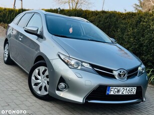 Toyota Auris 1.6 Premium +