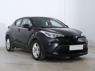 Toyota C-HR , Serwis ASO, Automat, VAT 23%, Navi, Klimatronic, Tempomat,