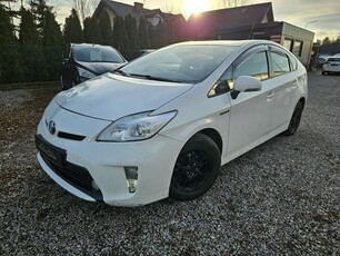 Toyota Prius 1.8 HSD 136KM Lift Kamera Hand free Bezwypadkowy Ładny Stan