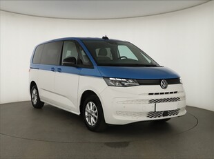 Volkswagen Caravelle , L1H1, 7 Miejsc