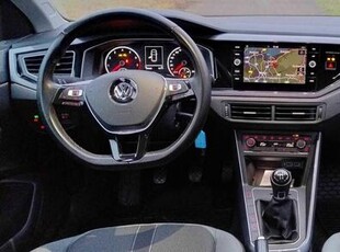 Volkswagen Polo 1.0 TSI Highline- bogato wyposażony 95KM