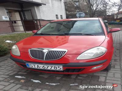 Lancia Ypsilon Argento