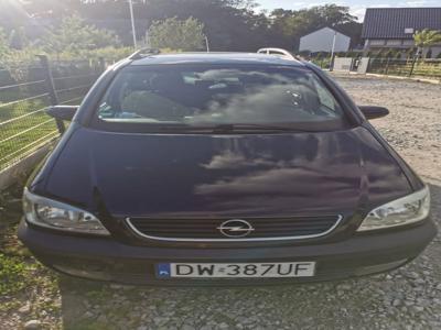 Używane Opel Zafira - 5 000 PLN, 246 951 km, 2000