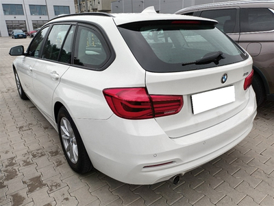 BMW 3 2019 318 i 101602km Kombi