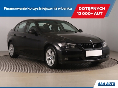 BMW Seria 3 E90-91-92-93 Limuzyna E90 320i 170KM 2008