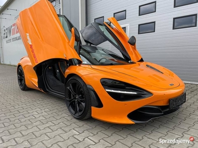 McLaren 720S Coupe