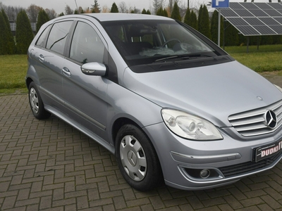 Mercedes B 170