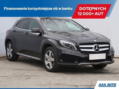 Mercedes GLA I Off-roader 1.6 200 156KM 2016