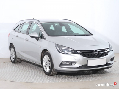 Opel Astra 1.6 CDTI