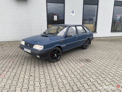 Polonez Caro 2.0 16v omega