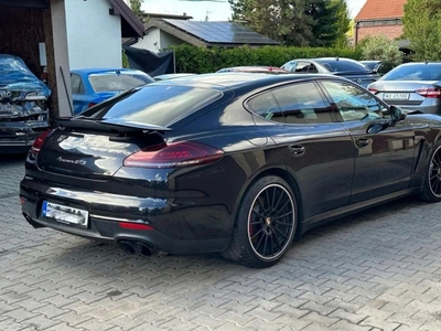 Porsche Panamera I Limuzyna Facelifting 4.8 440KM 2013