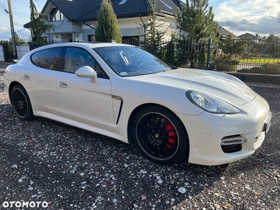 Porsche Panamera Turbo